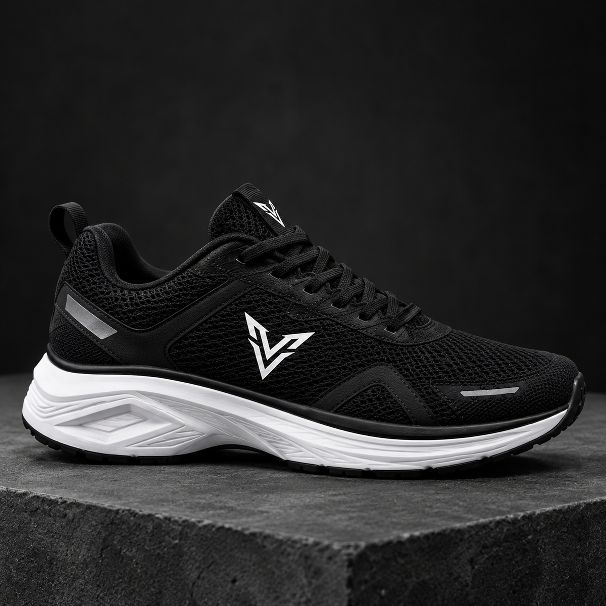 VIRAA Velocity Performance Running Shoes - Black & White